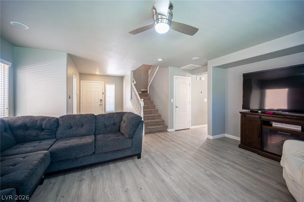 2436 Crane, North Las Vegas, NV 89084