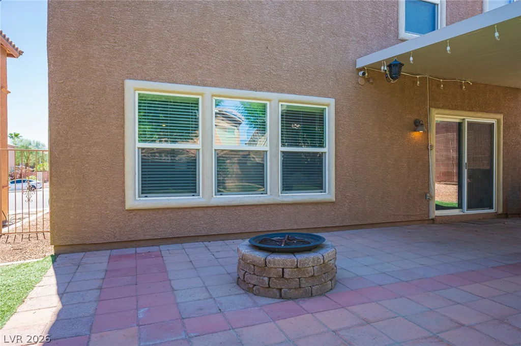 2436 Crane, North Las Vegas, NV 89084