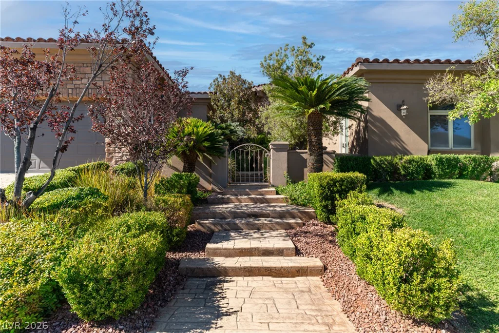 9716 Verlaine, Las Vegas, NV 89145