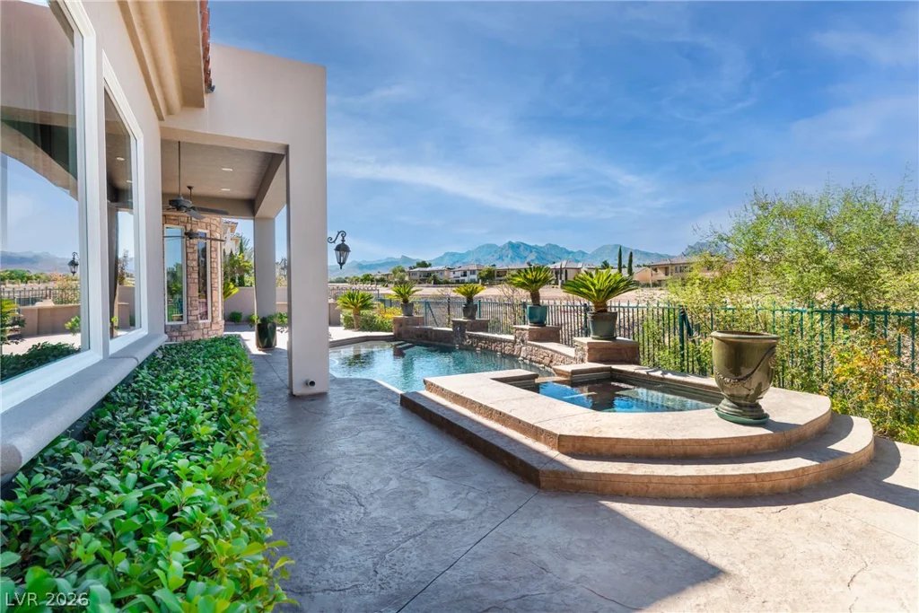 9716 Verlaine, Las Vegas, NV 89145