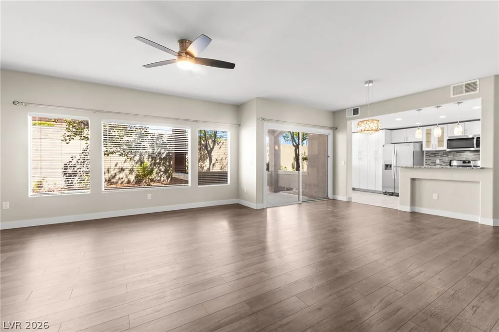 10809 Garden Mist, Las Vegas, NV 89135