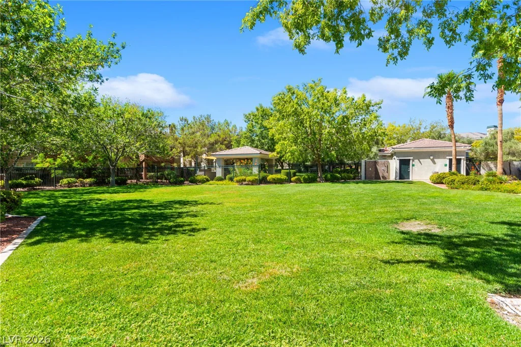 10809 Garden Mist, Las Vegas, NV 89135