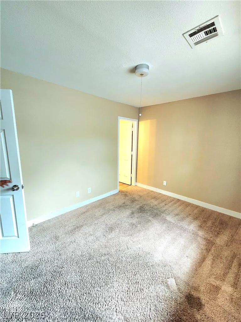 2133 Petersham, Las Vegas, NV 89108