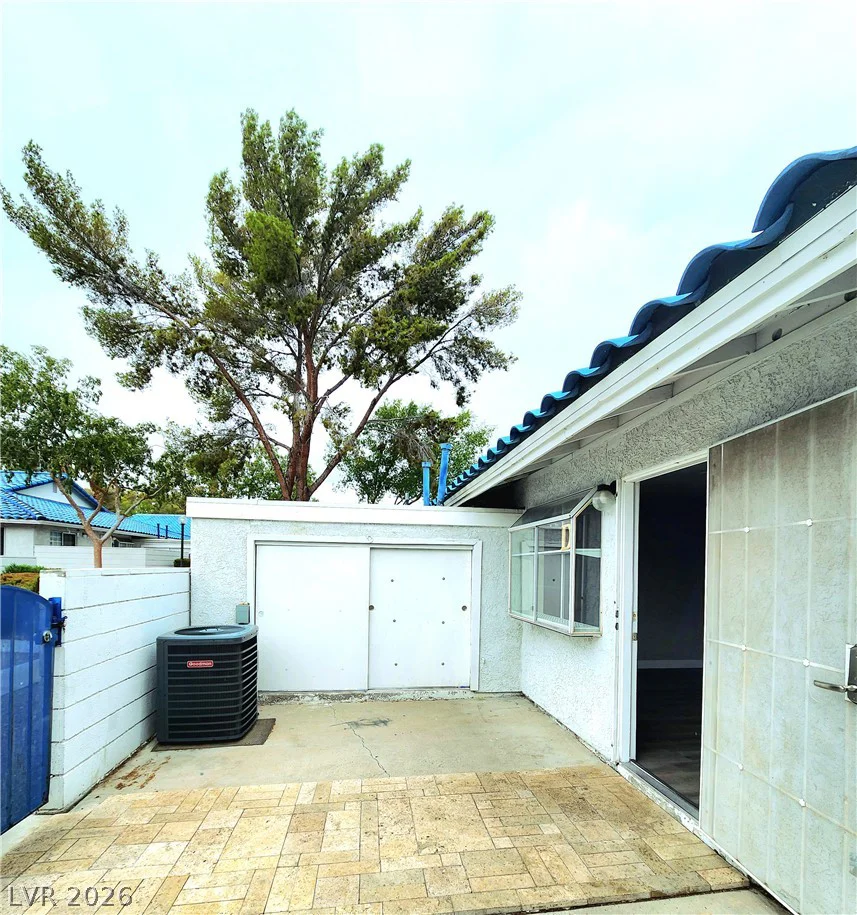2133 Petersham, Las Vegas, NV 89108