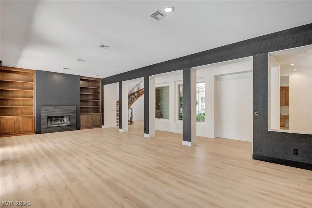 401 Grand Augusta, Las Vegas, NV 89144