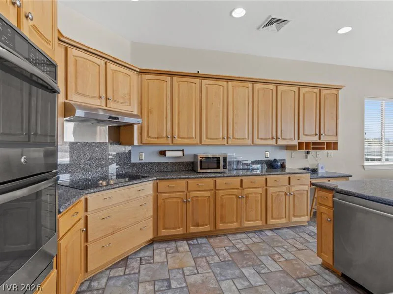 1731 Huckleberry, Pahrump, NV 89048