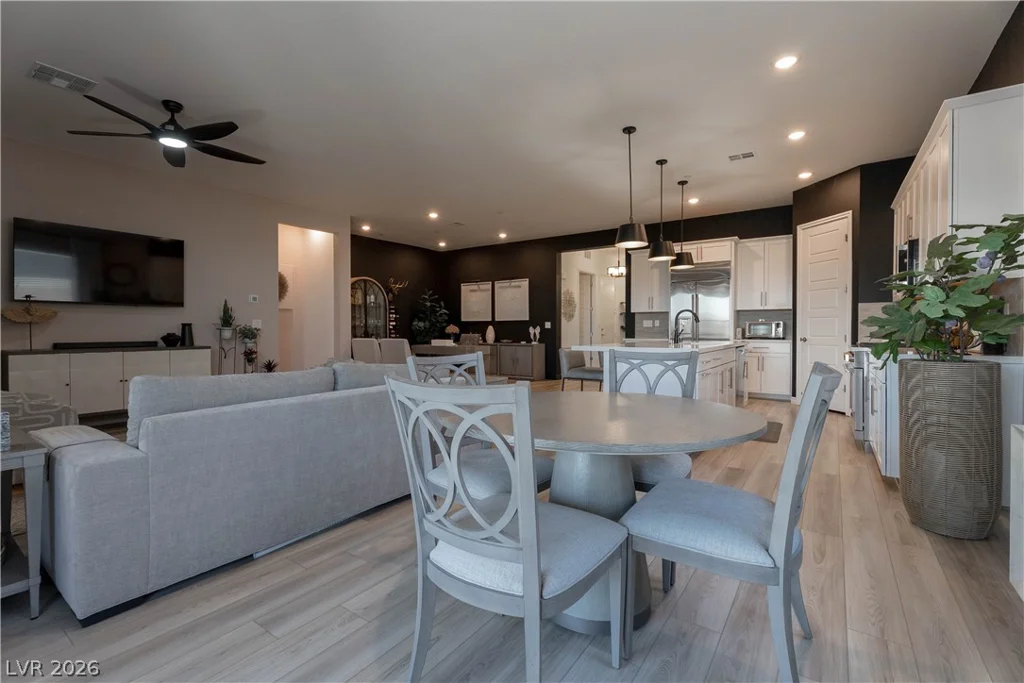 924 Calluna Hills, Las Vegas, NV 89138