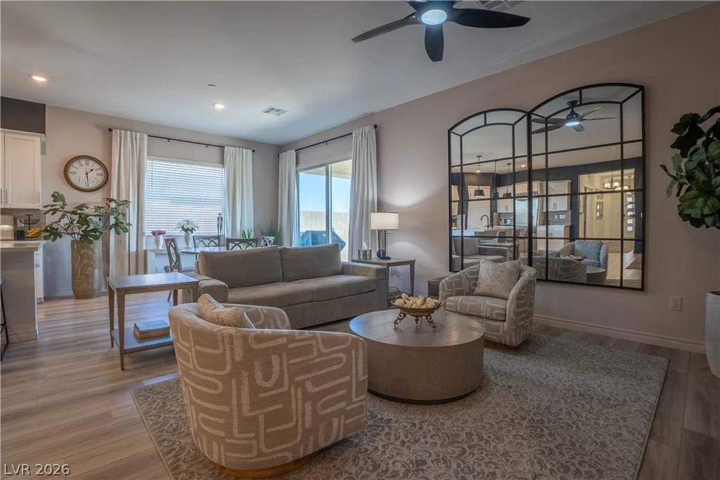 924 Calluna Hills, Las Vegas, NV 89138