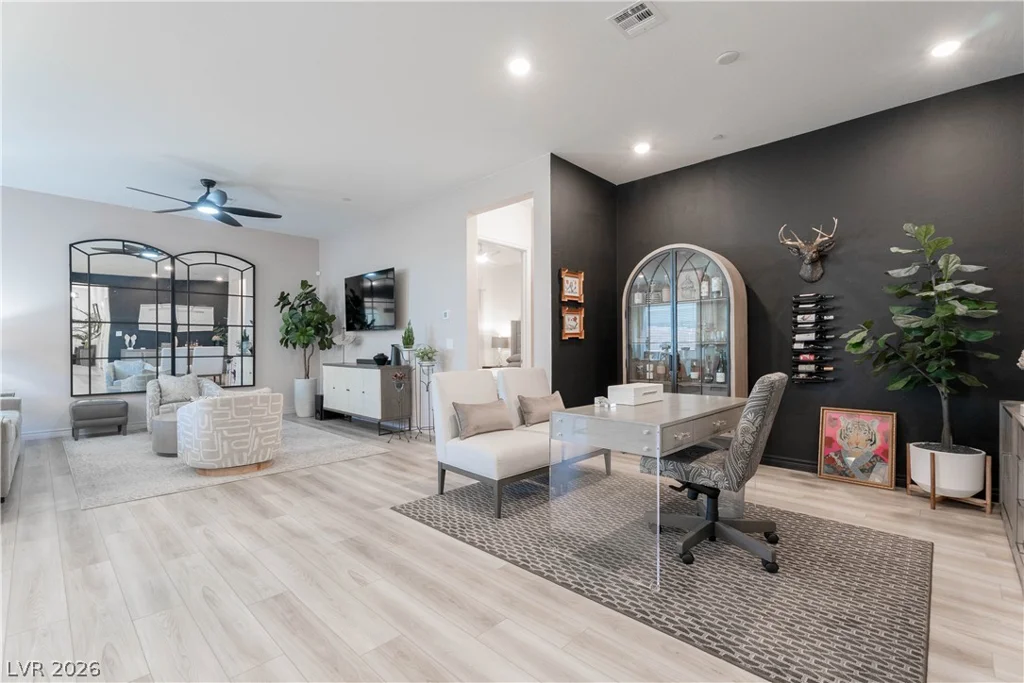 924 Calluna Hills, Las Vegas, NV 89138