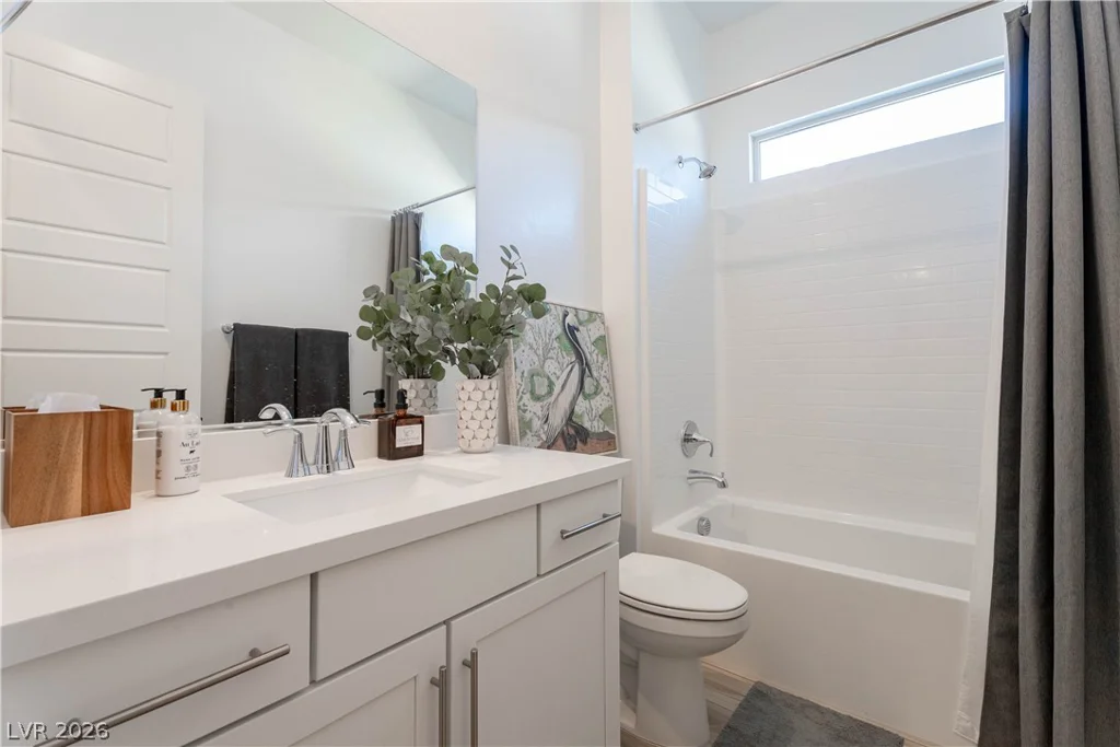 924 Calluna Hills, Las Vegas, NV 89138