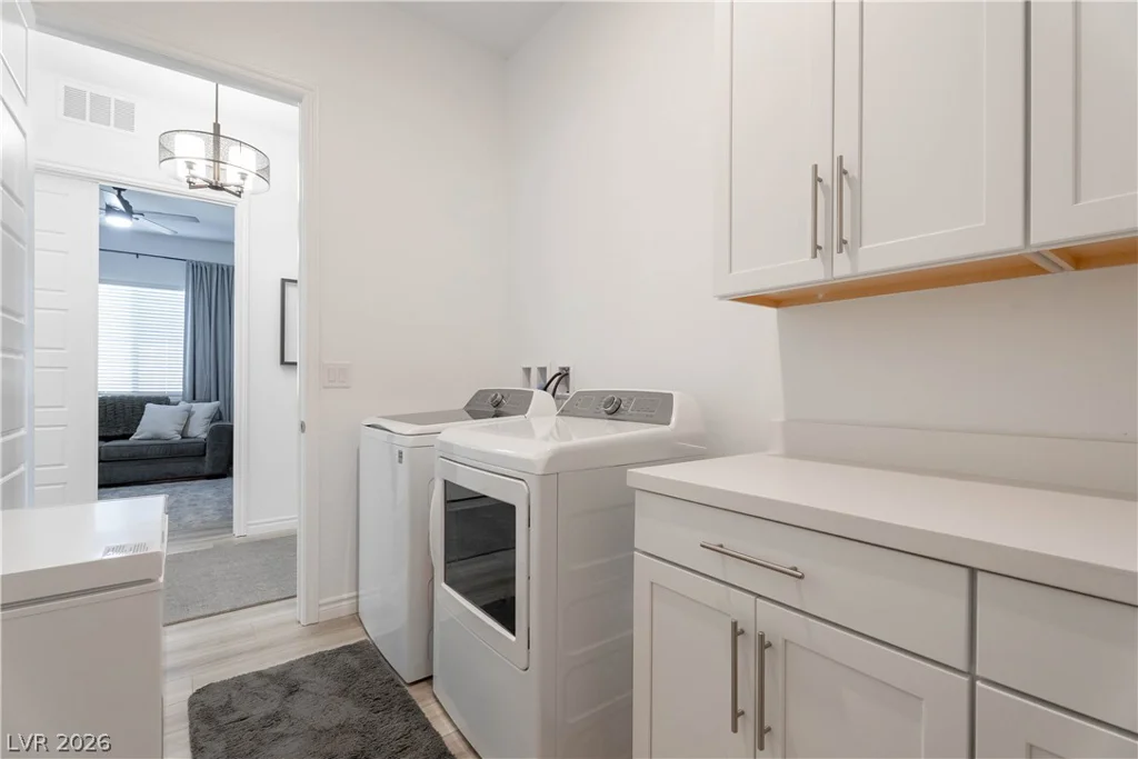 924 Calluna Hills, Las Vegas, NV 89138