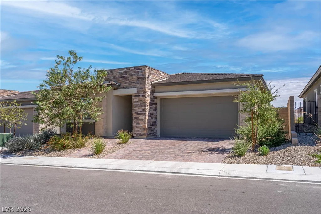 924 Calluna Hills, Las Vegas, NV 89138