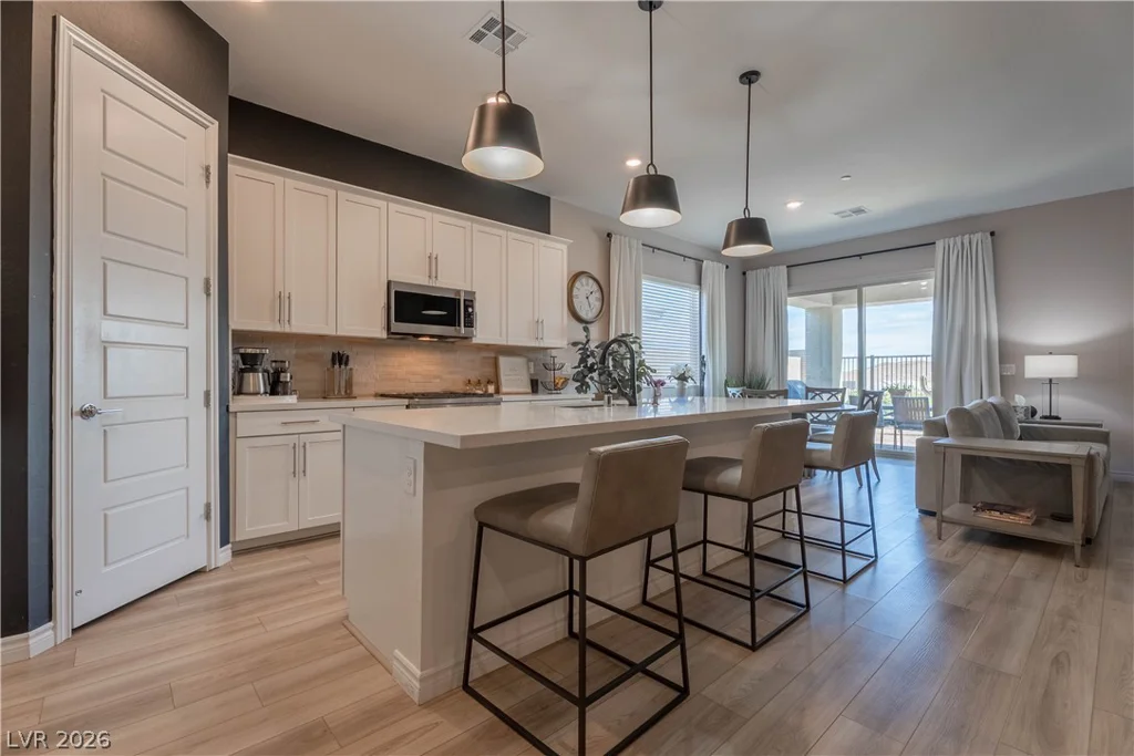 924 Calluna Hills, Las Vegas, NV 89138
