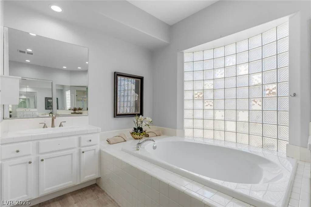 9620 Gavin Stone, Las Vegas, NV 89145