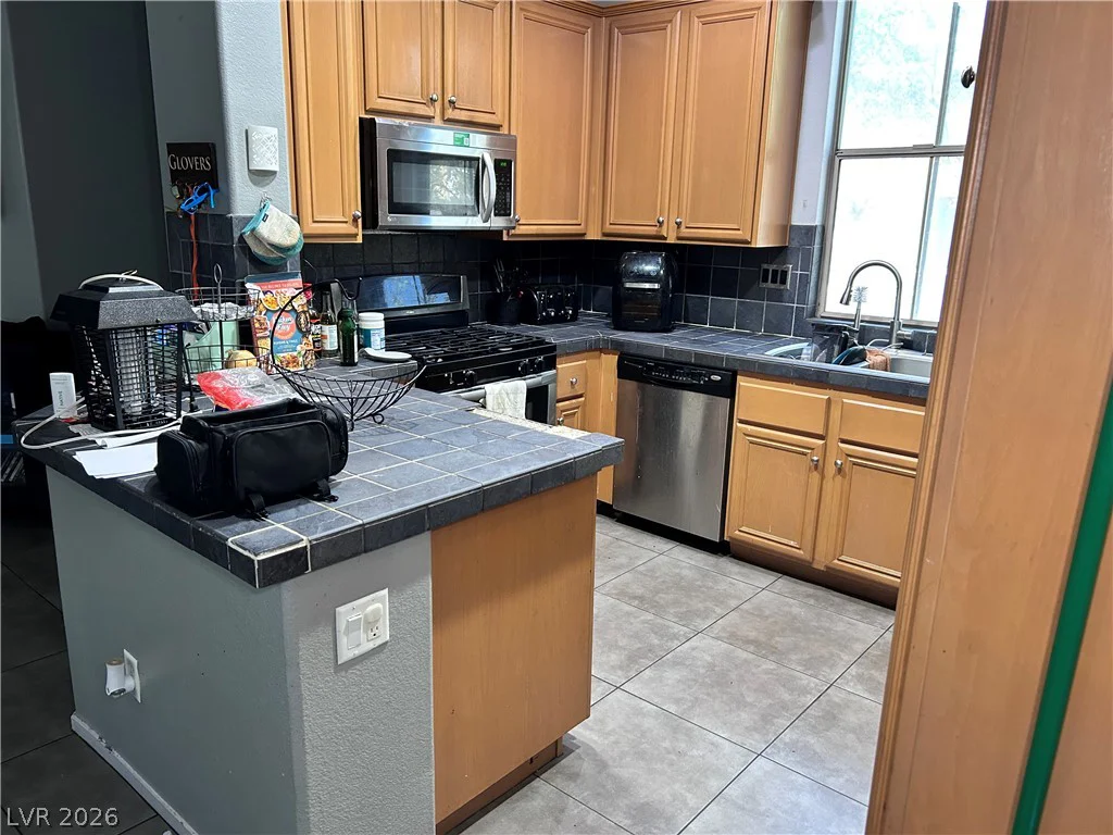 5276 Pendergrass, North Las Vegas, NV 89081