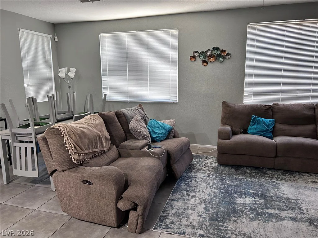5276 Pendergrass, North Las Vegas, NV 89081