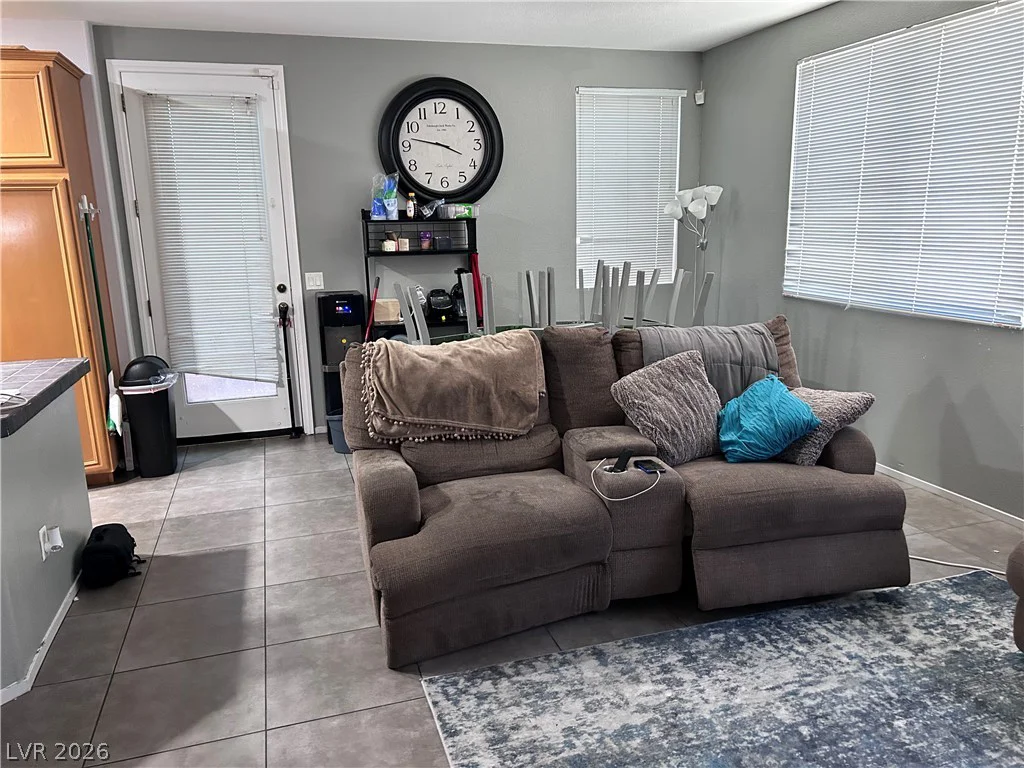 5276 Pendergrass, North Las Vegas, NV 89081