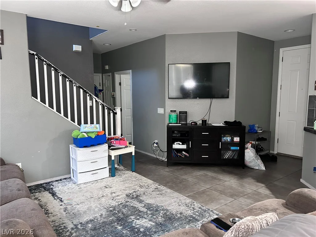 5276 Pendergrass, North Las Vegas, NV 89081