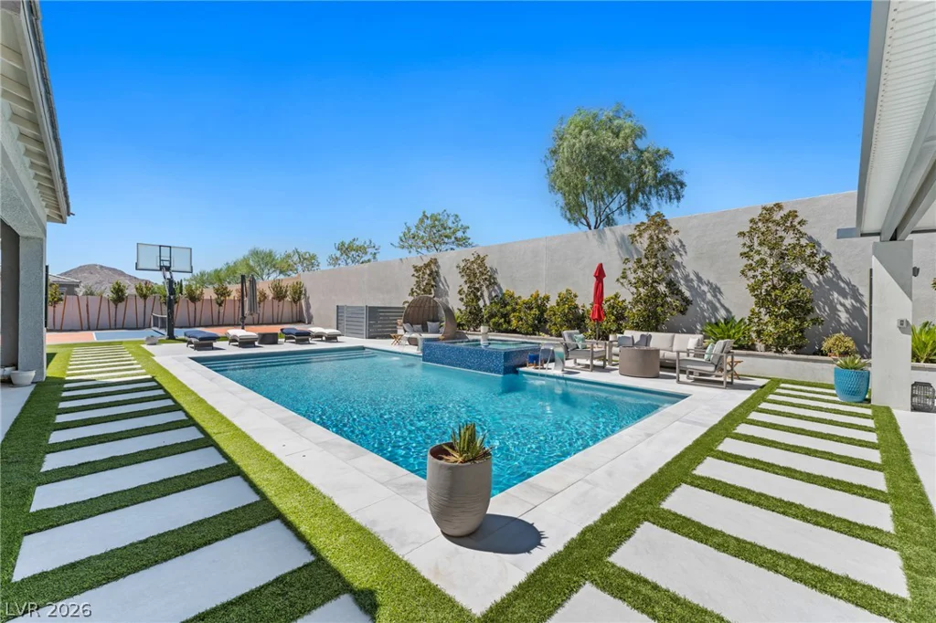 5475 Grambley, Las Vegas, NV 89149