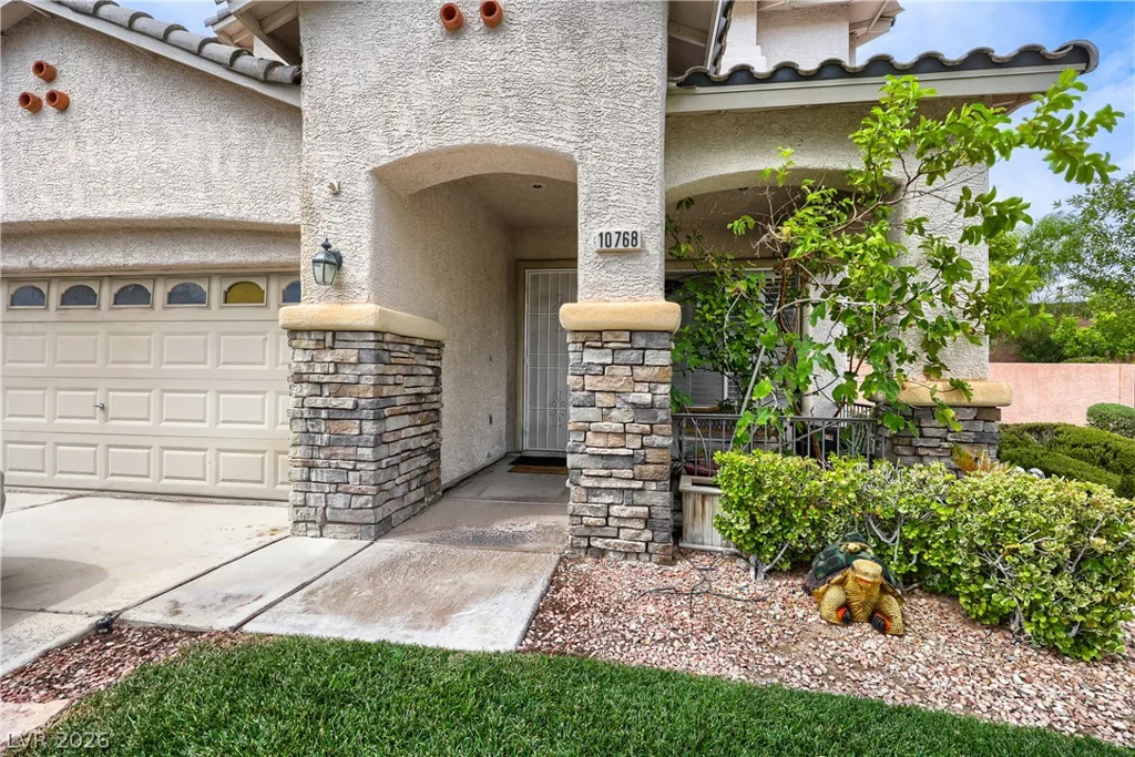 10768 Passion Vine, Las Vegas, NV 89135