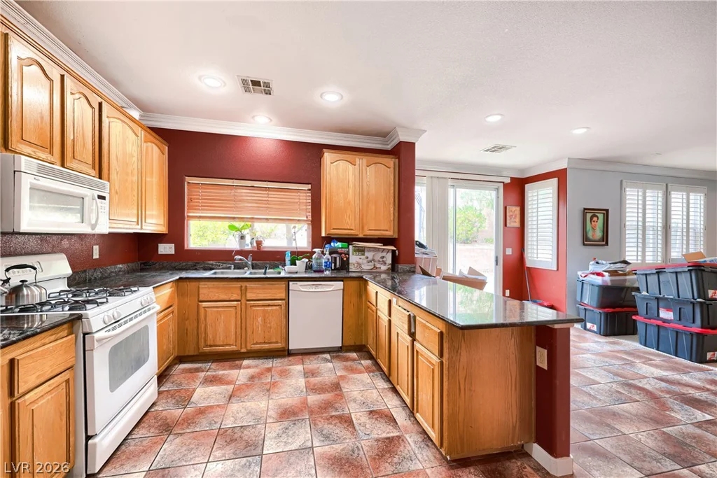 10768 Passion Vine, Las Vegas, NV 89135