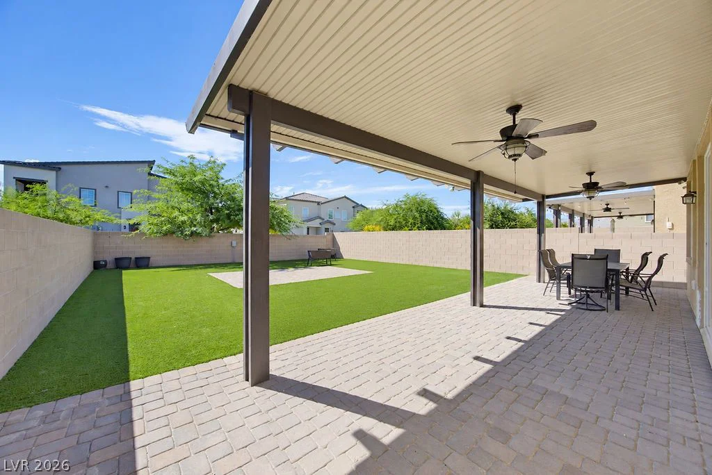 7255 Dazzle Point, North Las Vegas, NV 89084