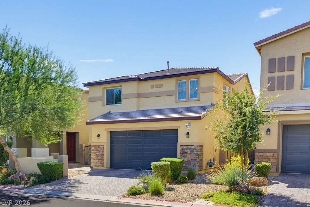 7255 Dazzle Point, North Las Vegas, NV 89084