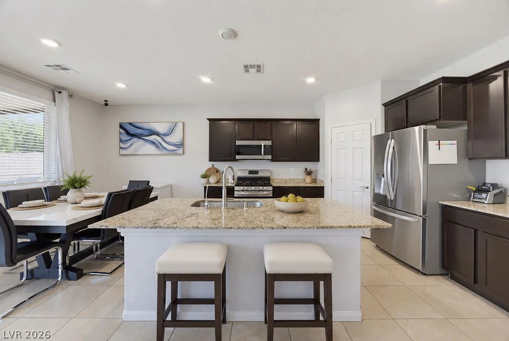 7255 Dazzle Point, North Las Vegas, NV 89084