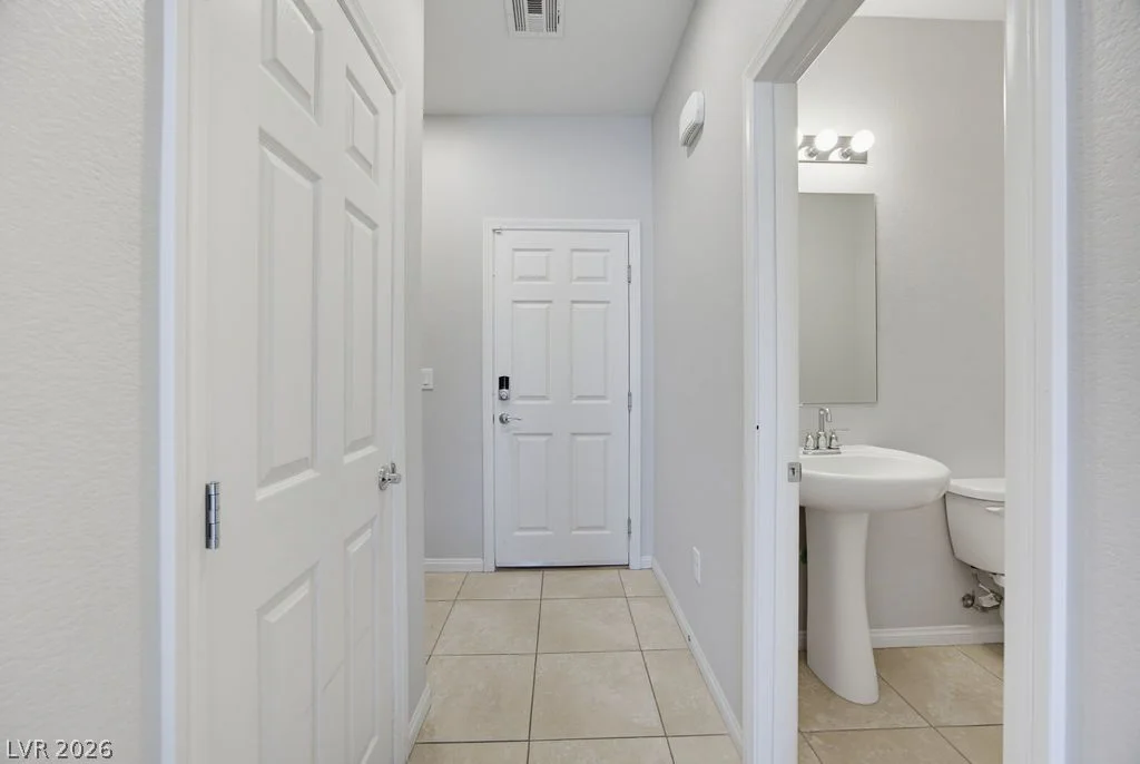 7255 Dazzle Point, North Las Vegas, NV 89084