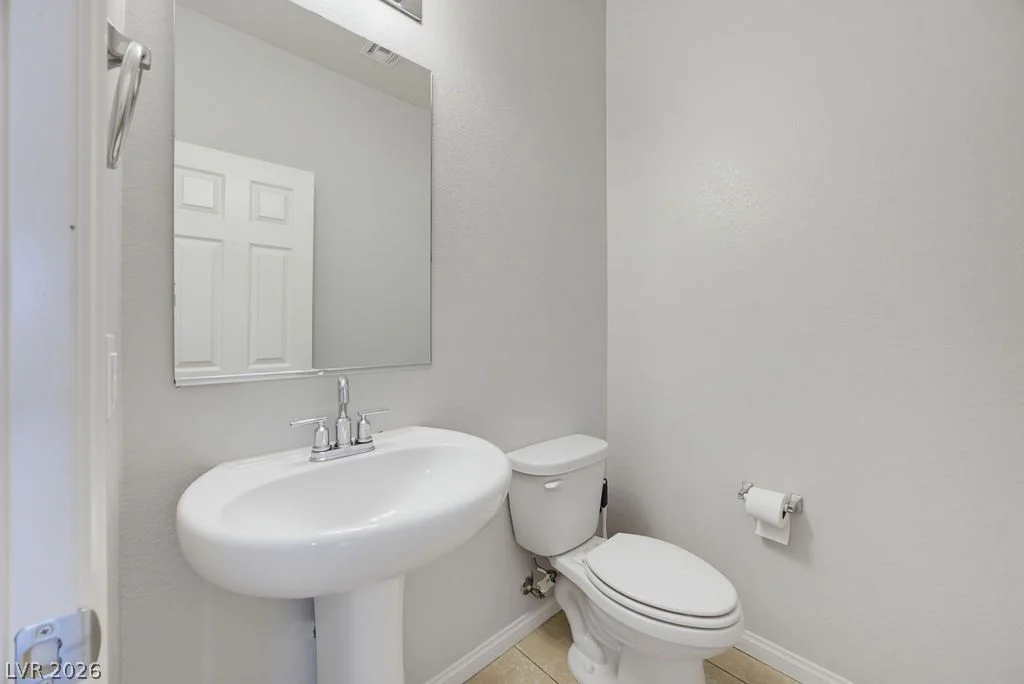 7255 Dazzle Point, North Las Vegas, NV 89084