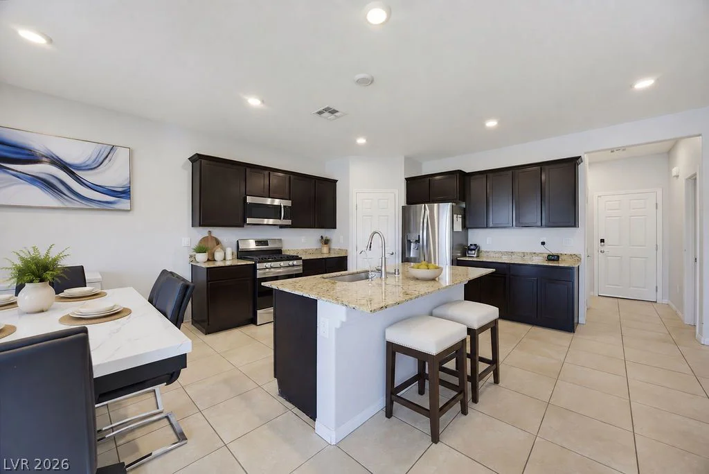 7255 Dazzle Point, North Las Vegas, NV 89084