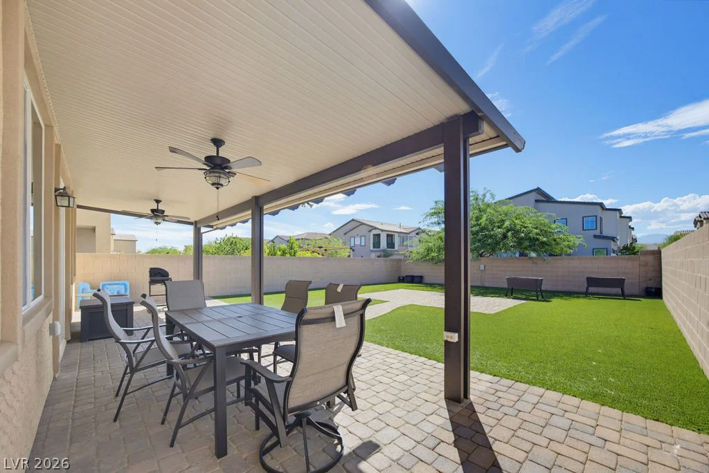 7255 Dazzle Point, North Las Vegas, NV 89084
