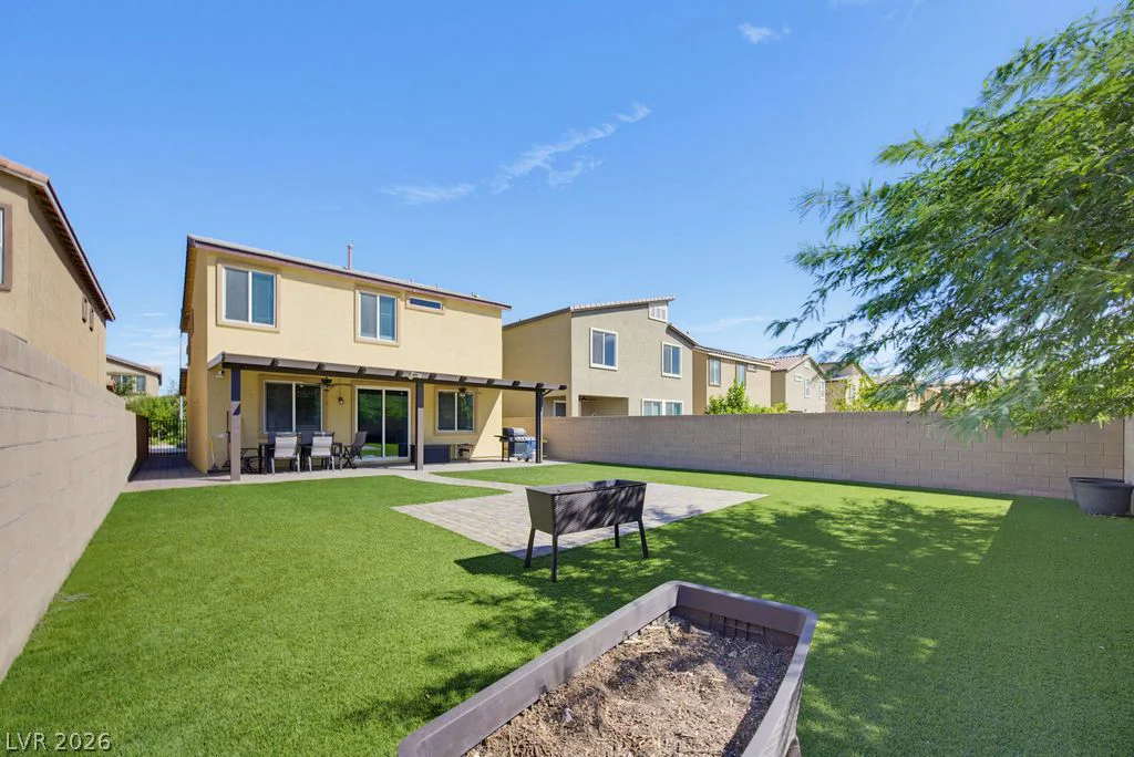 7255 Dazzle Point, North Las Vegas, NV 89084