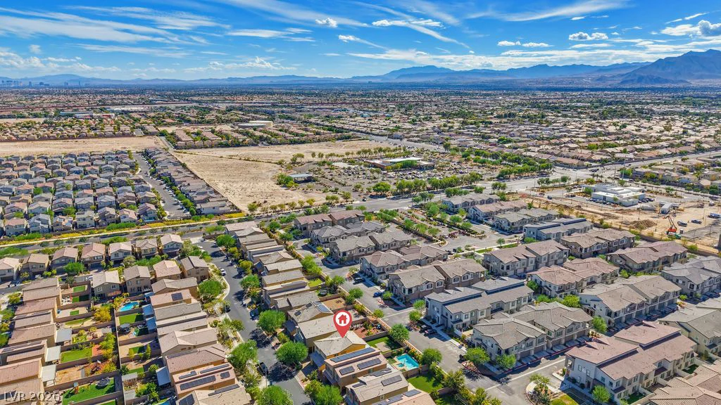 7255 Dazzle Point, North Las Vegas, NV 89084
