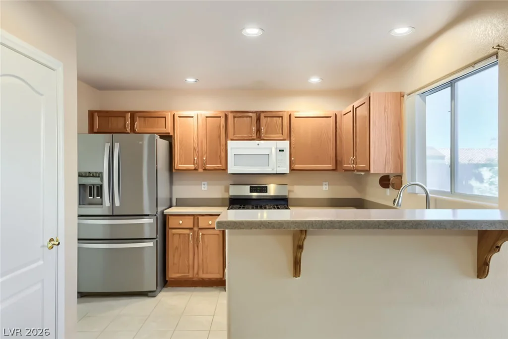 5242 Willowdale, North Las Vegas, NV 89031