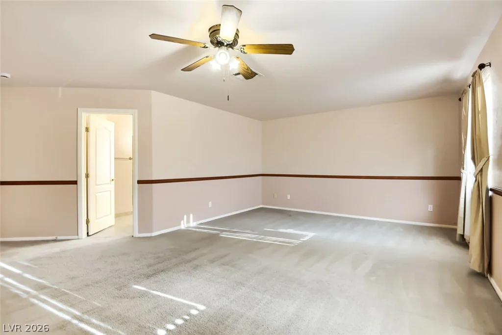 5242 Willowdale, North Las Vegas, NV 89031