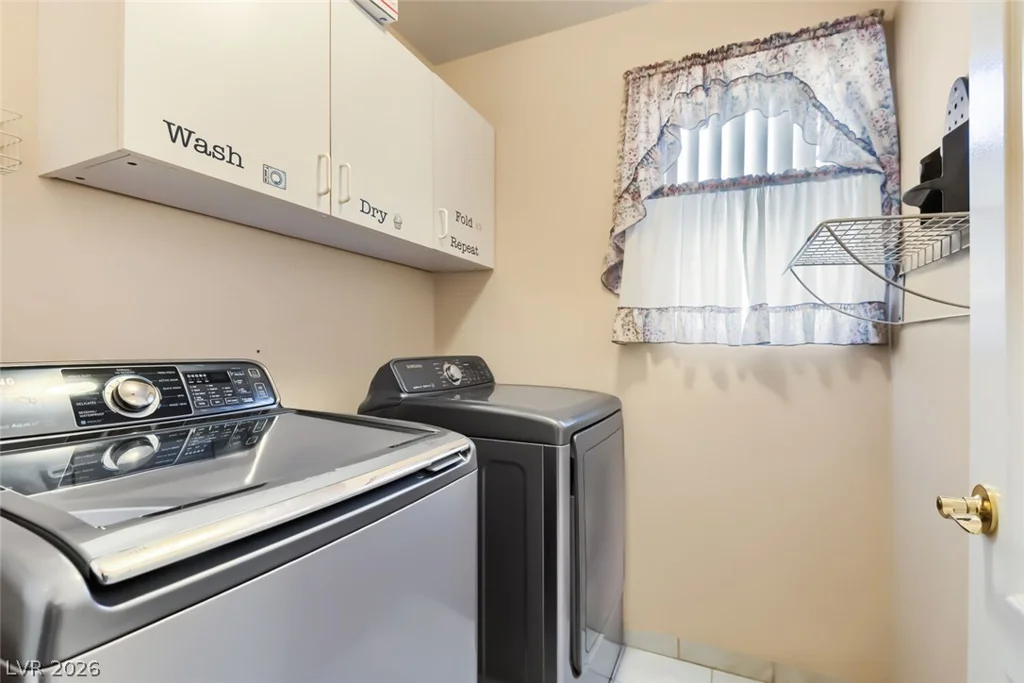 5242 Willowdale, North Las Vegas, NV 89031
