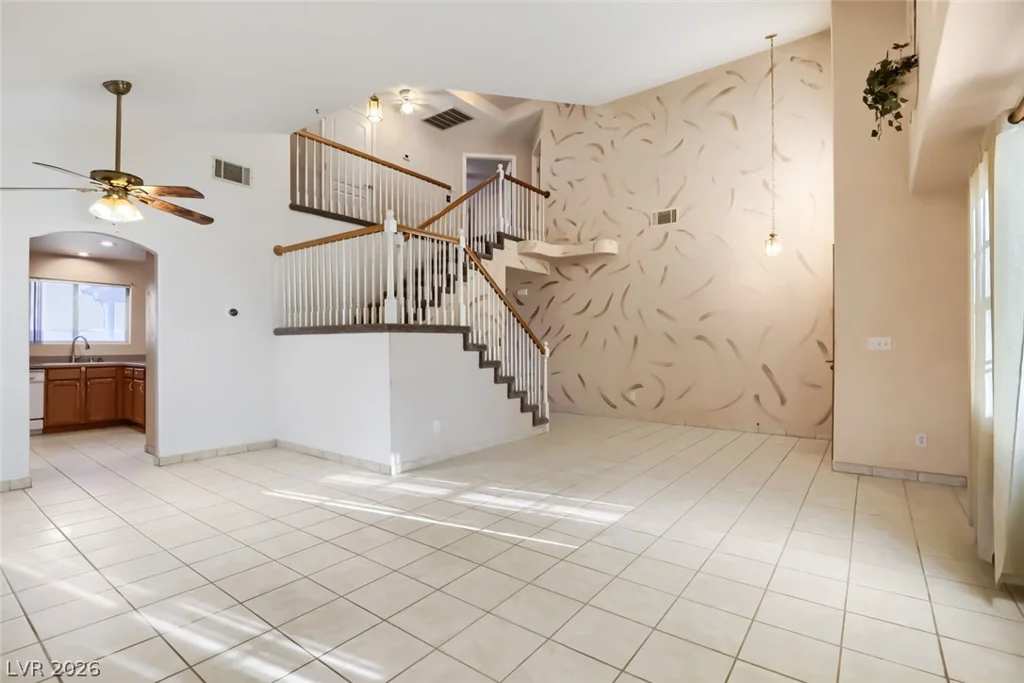 5242 Willowdale, North Las Vegas, NV 89031