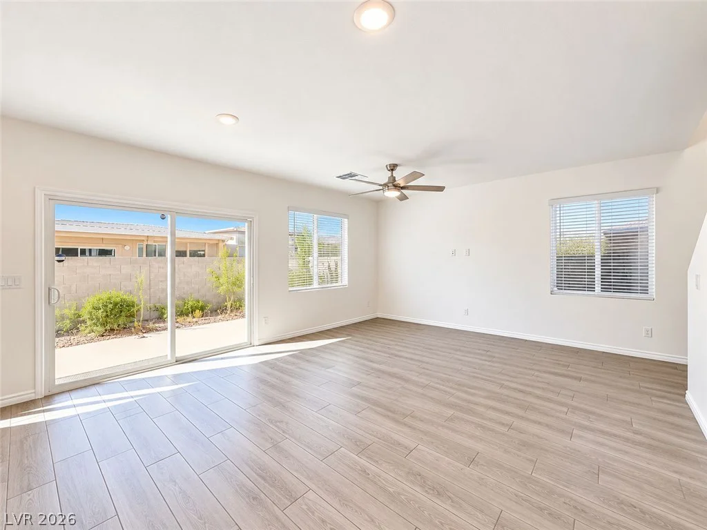 8357 Aurora Ridge, Las Vegas, NV 89147