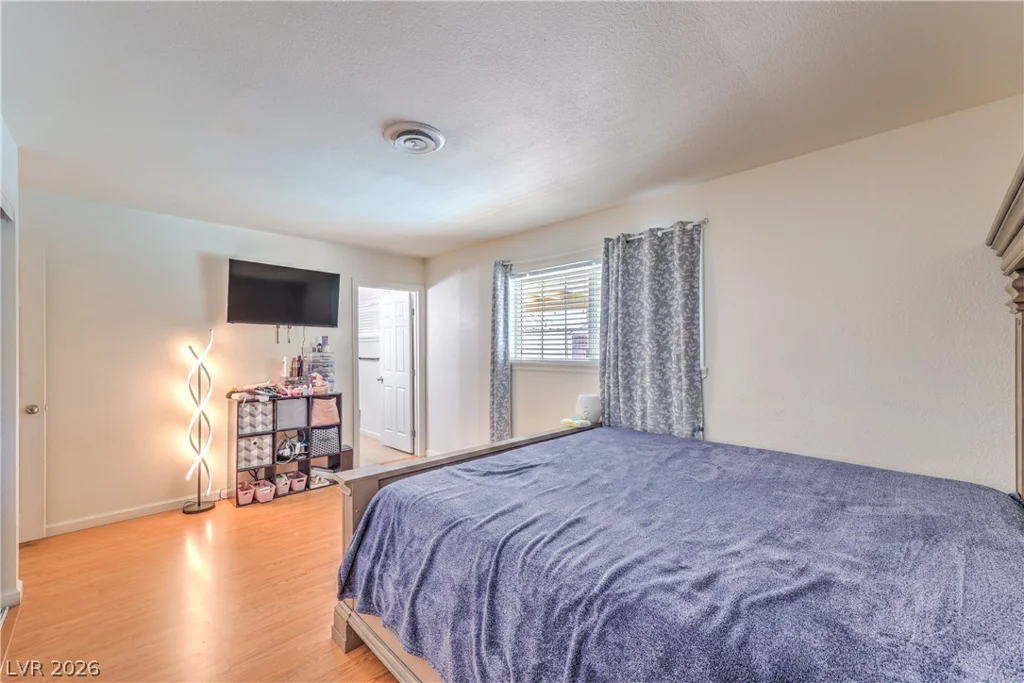 4161 Royalhill, Las Vegas, NV 89121