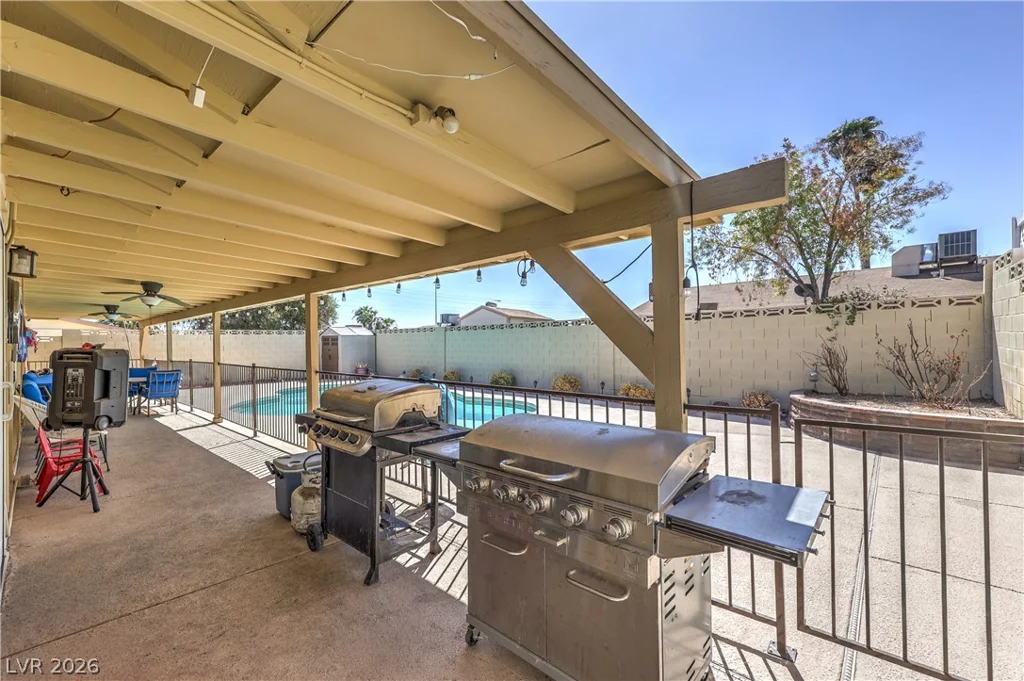 4161 Royalhill, Las Vegas, NV 89121