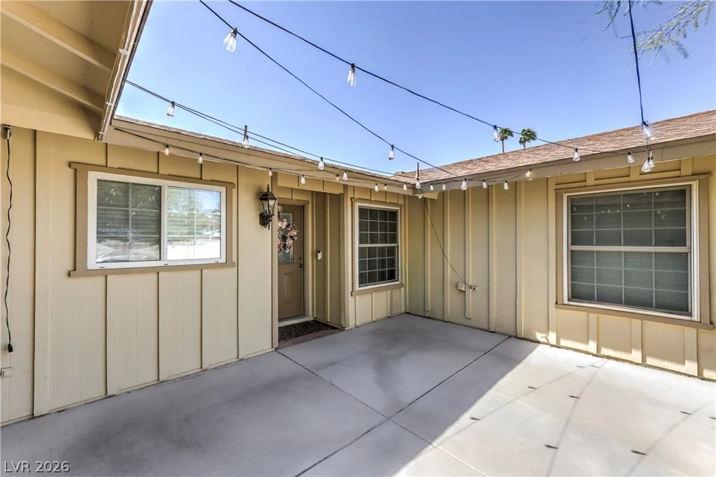4161 Royalhill, Las Vegas, NV 89121