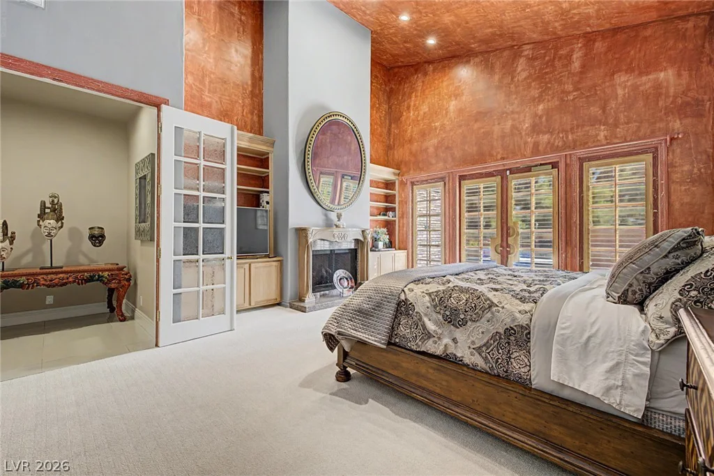 1105 Broadmoor, Las Vegas, NV 89109