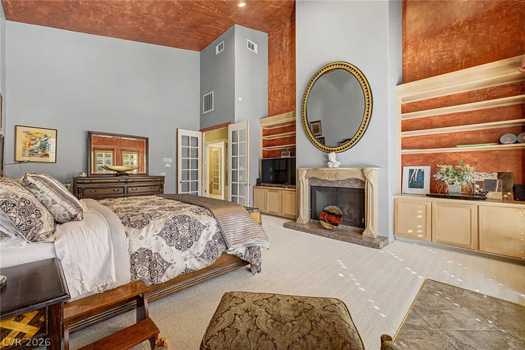 1105 Broadmoor, Las Vegas, NV 89109