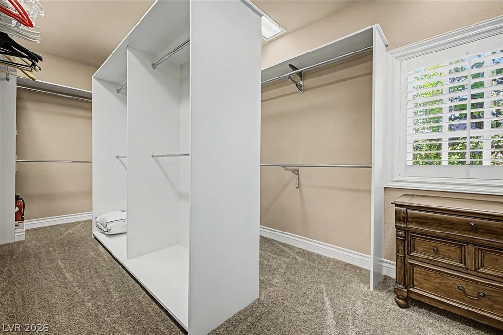 1105 Broadmoor, Las Vegas, NV 89109