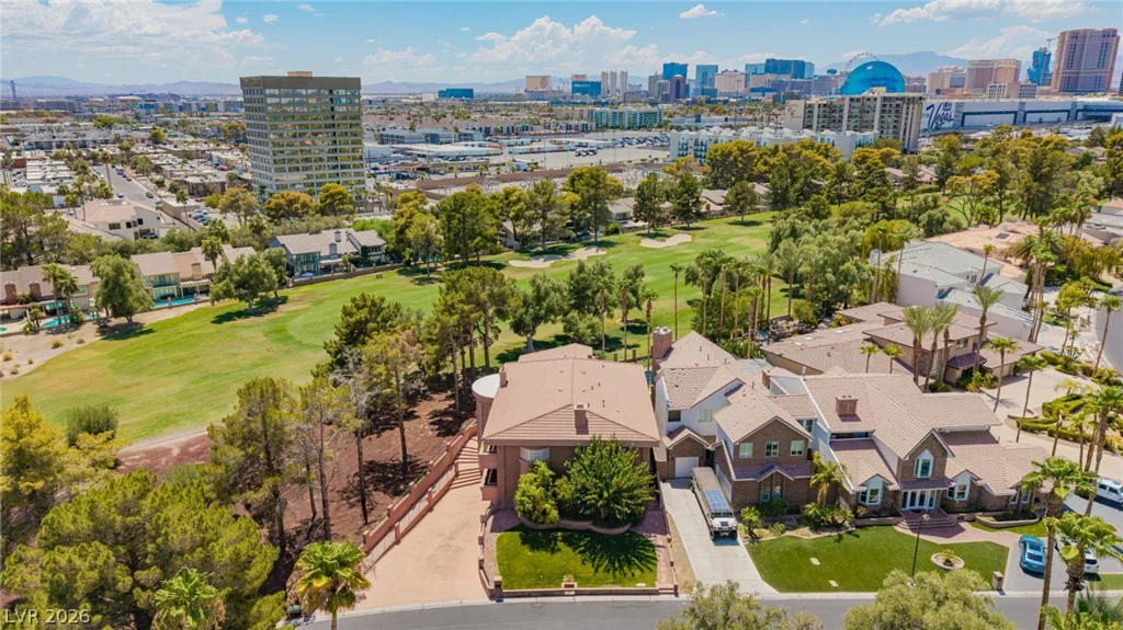 1105 Broadmoor, Las Vegas, NV 89109