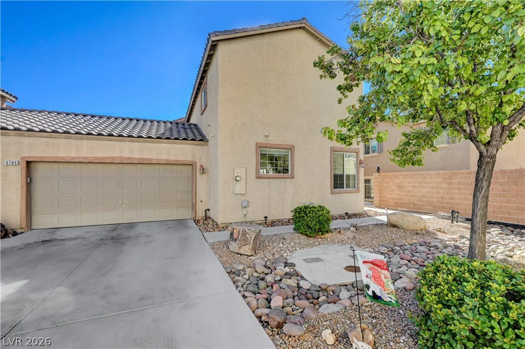 9785 Spinnaker Creek, Las Vegas, NV 89148