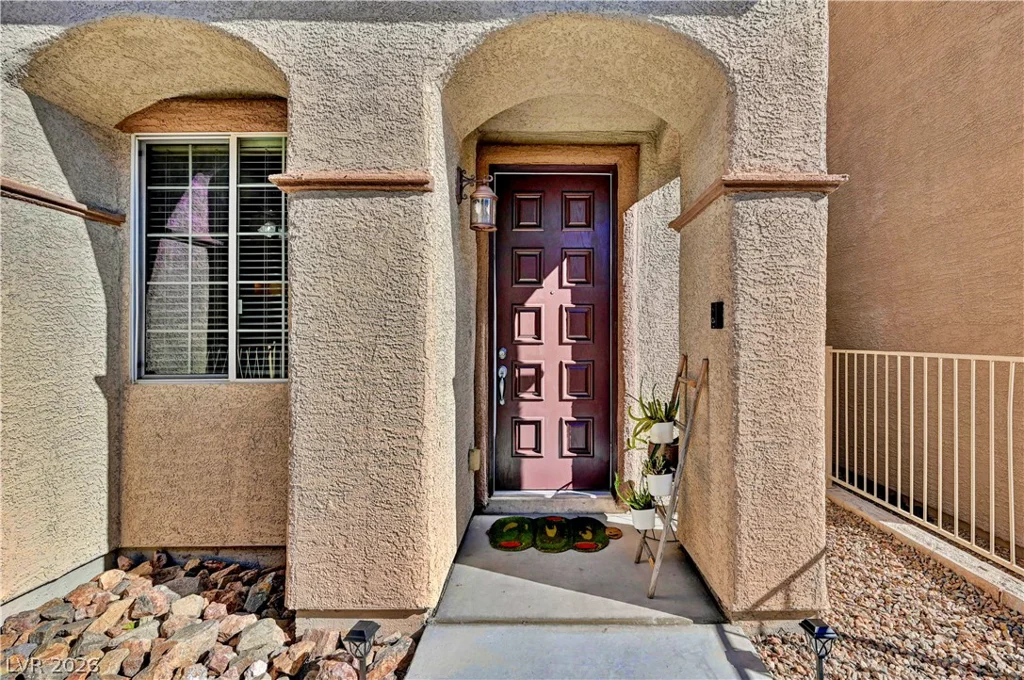 9785 Spinnaker Creek, Las Vegas, NV 89148