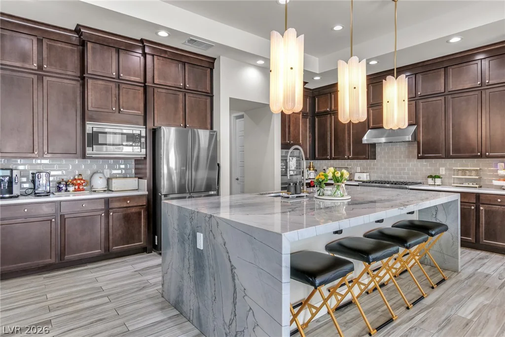 8233 Sweetwater Creek, Las Vegas, NV 89113