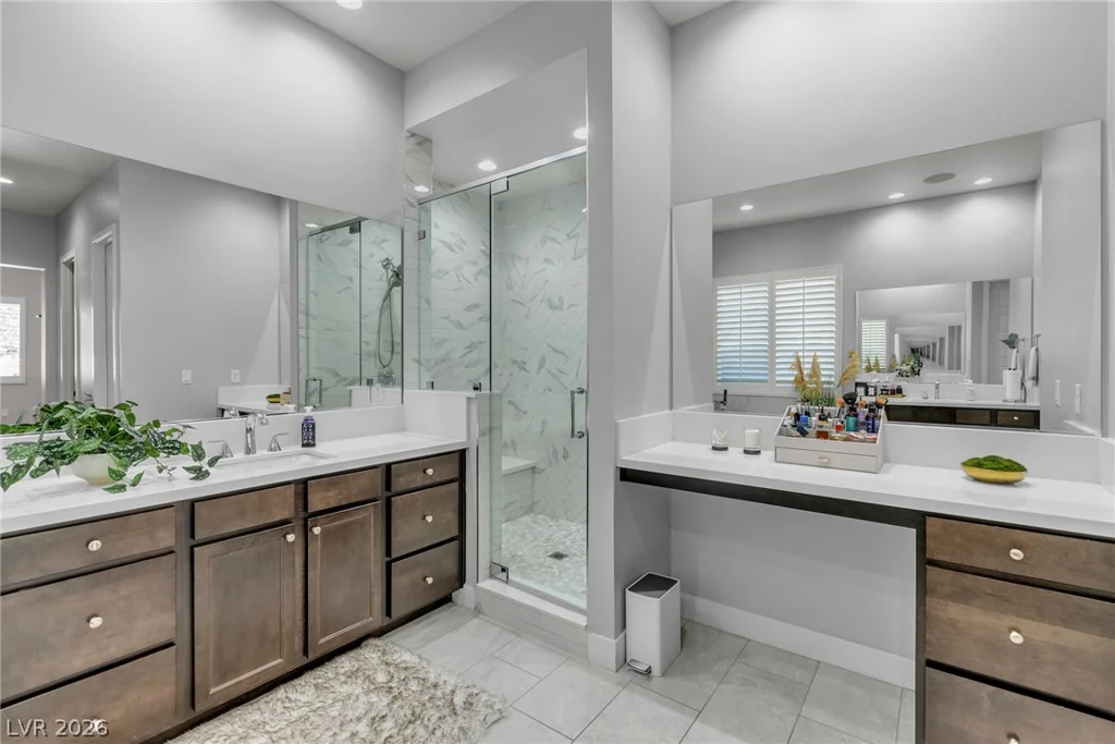 8233 Sweetwater Creek, Las Vegas, NV 89113